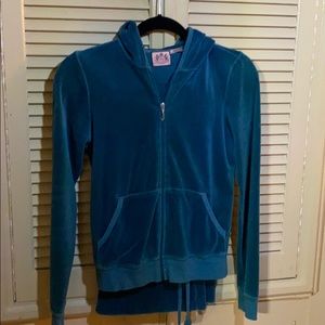 Juicy Couture 2 piece jogger